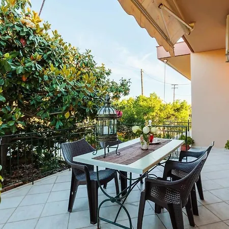 Stylish Seaside - Fully Equipped, Big Terrace