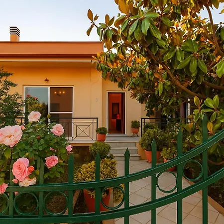 Stylish Seaside - Fully Equipped, Big Terrace Ferienhaus *