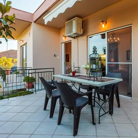 Stylish Seaside - Fully Equipped, Big Terrace *