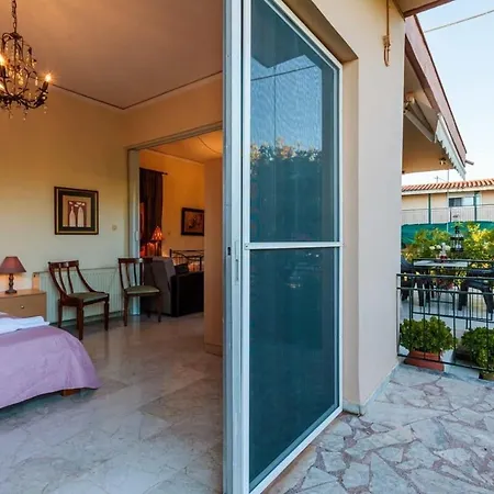 Stylish Seaside - Fully Equipped, Big Terrace Ferienhaus